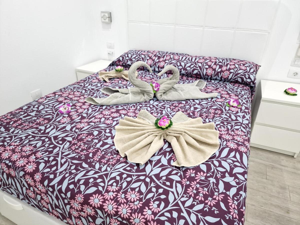 Luxury San Marino Apartment & Pool View Los Cristianos  Exterior foto